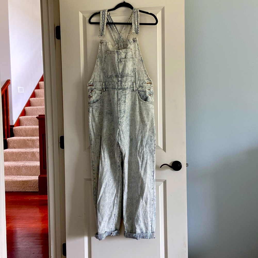 Cute pair of weathered We the Free striped overalls.
